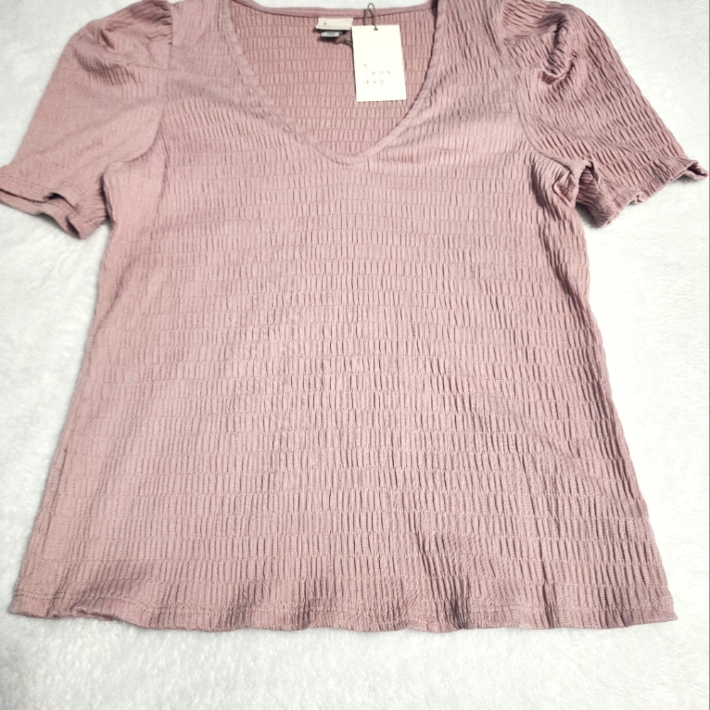 Textured Lavender (Rose Ash) Short Sleeve Blouse